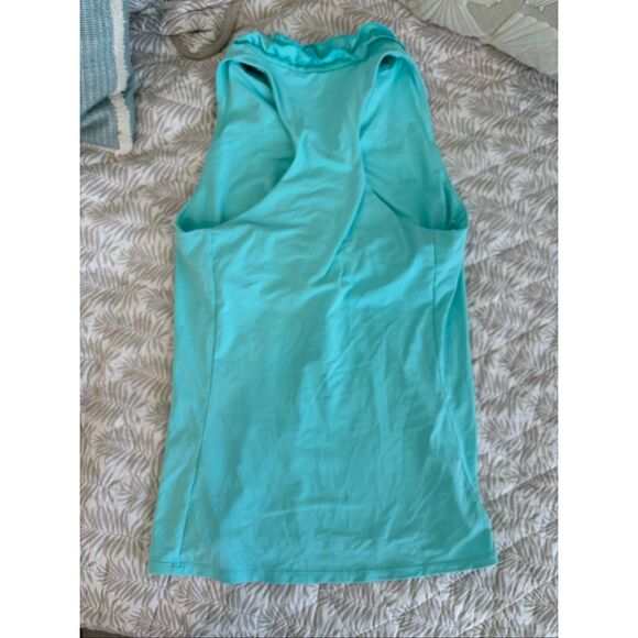 LILLY PULITZER LAKELYN LUXLETIC UPF 50+ RACER back top, Sm $118 F25 - Picture 5 of 7